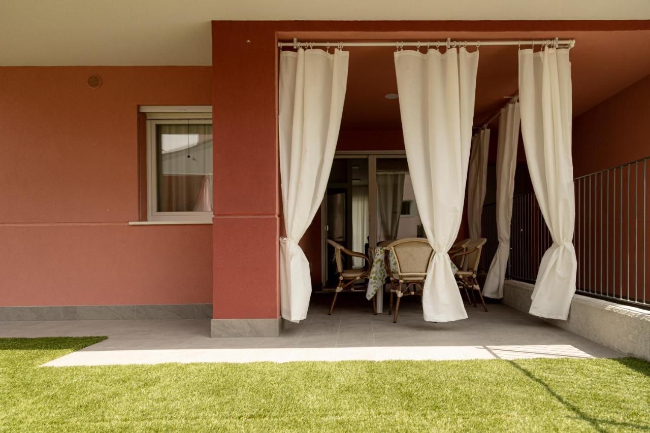 Holiday Apartments Giulia - Blue เปียตรามูราตา ภายนอก รูปภาพ