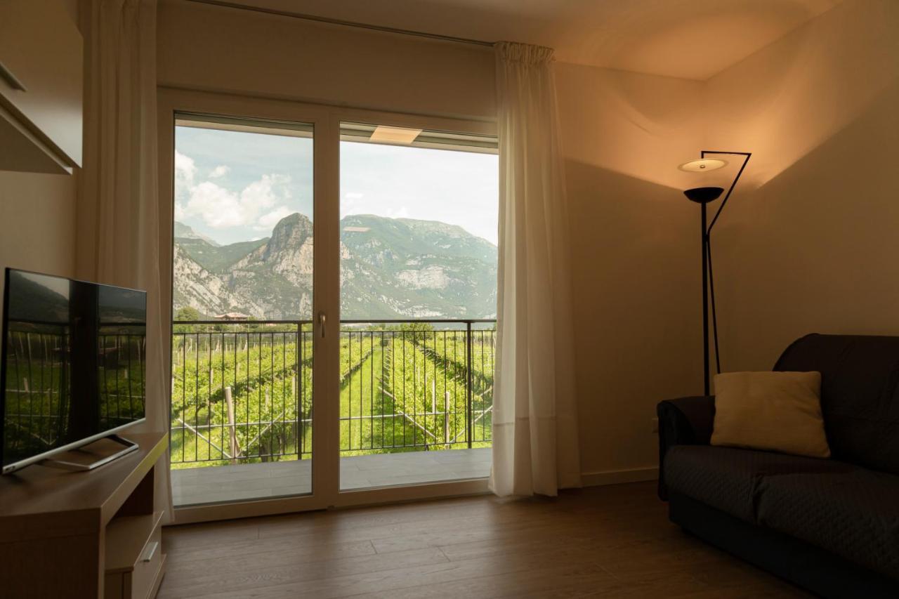 Holiday Apartments Giulia - Blue เปียตรามูราตา ภายนอก รูปภาพ